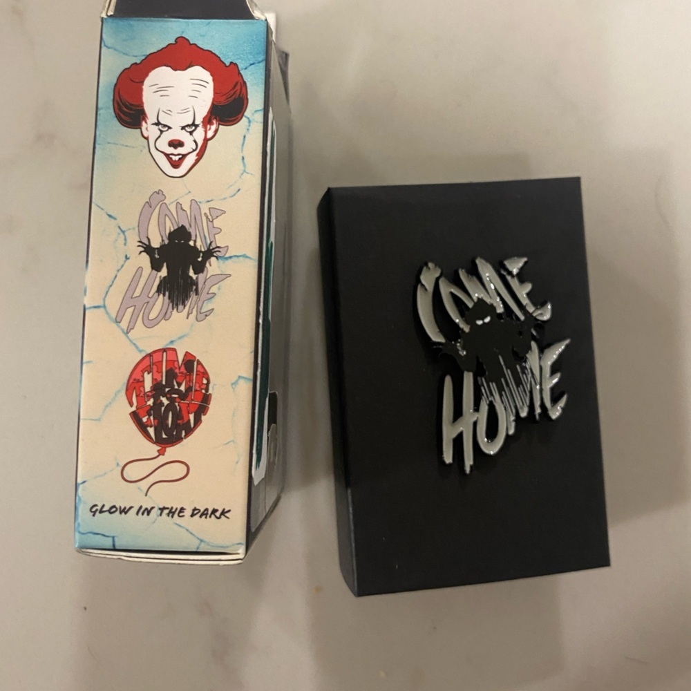 NWT IT -  'Come Home' pin - 6 blind box options